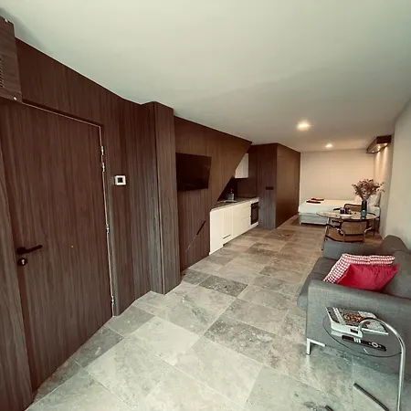 Maison Lacroix * Sete